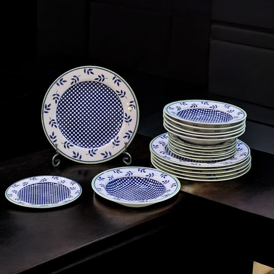 Danny Homes Plate Set 18pcs