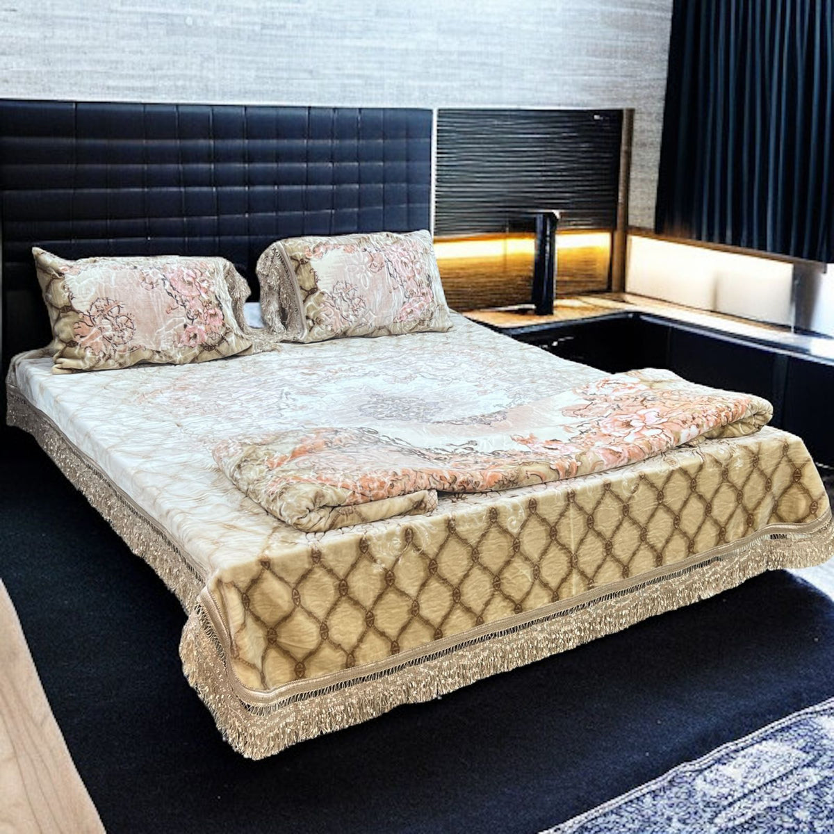 Manahil 4-pcs Blanket Set