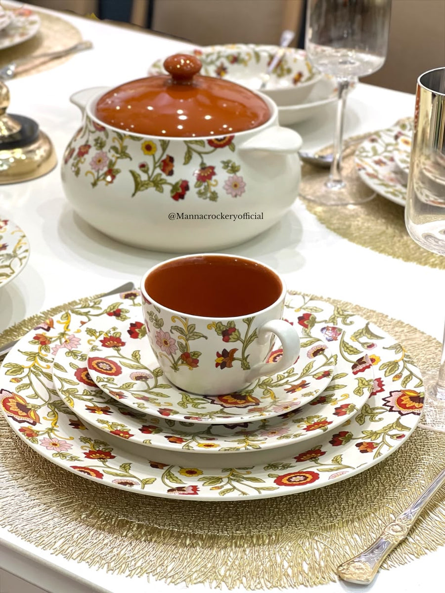 Imperial dinner service