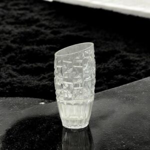Glass vase