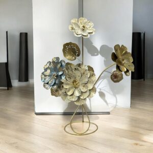 wall hanging metal décor