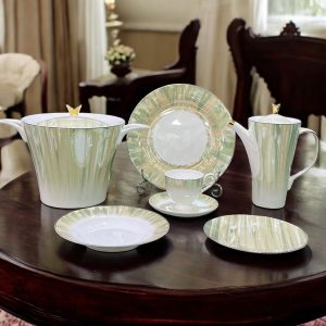 One More Dinner Set 8 servings